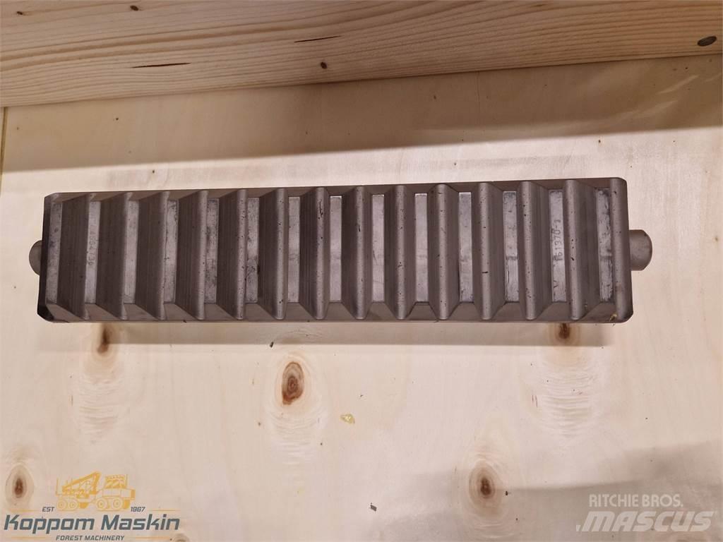  FMG/Ösa Cranab 290 Skördarkranar