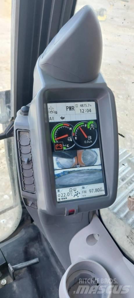 Hitachi ZX 135 US-6 Bandgrävare