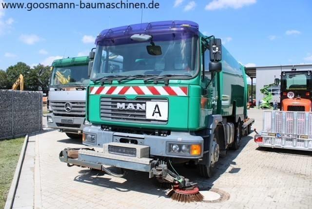 MAN M32 Sopmaskiner