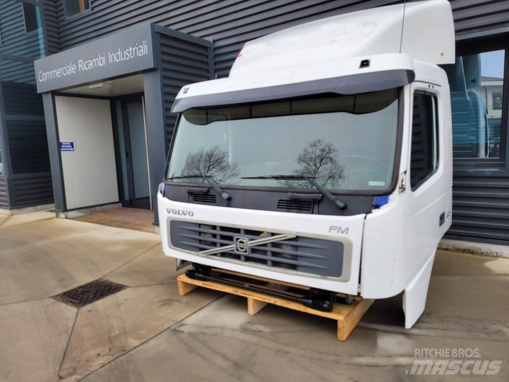 Volvo FL Hytter och interiör