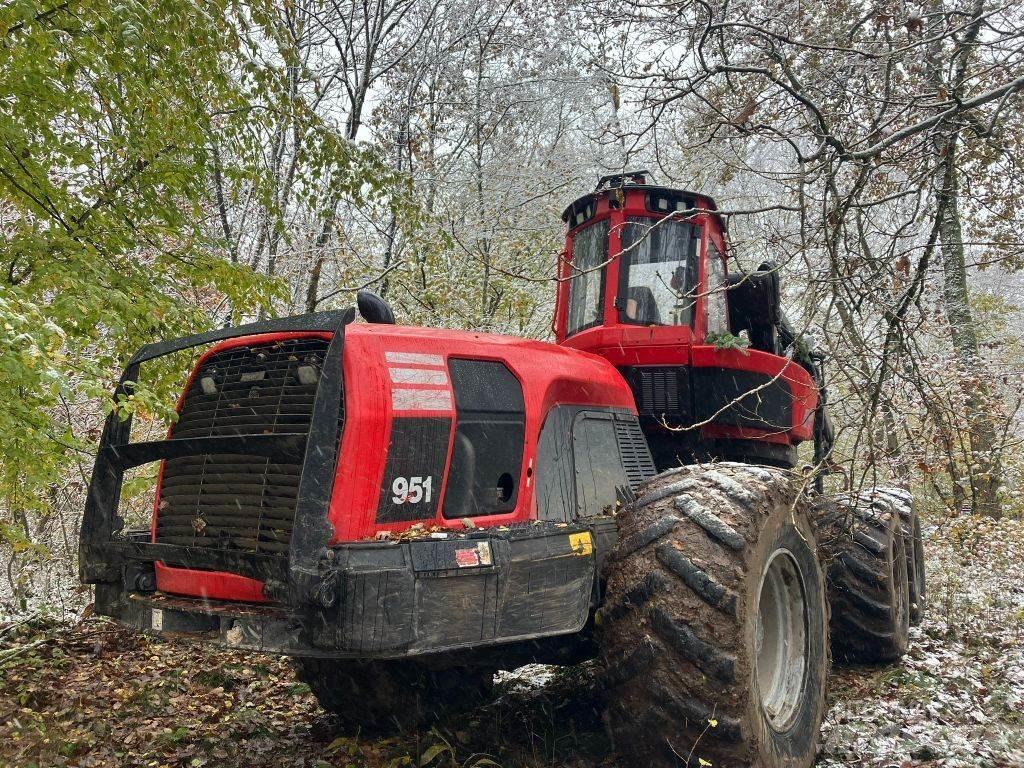 Komatsu 951 Skördare