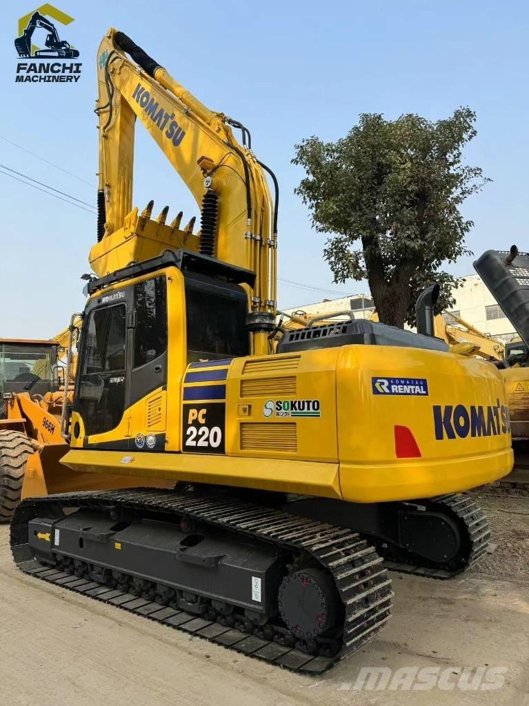 Komatsu PC 220 LC Bandgrävare