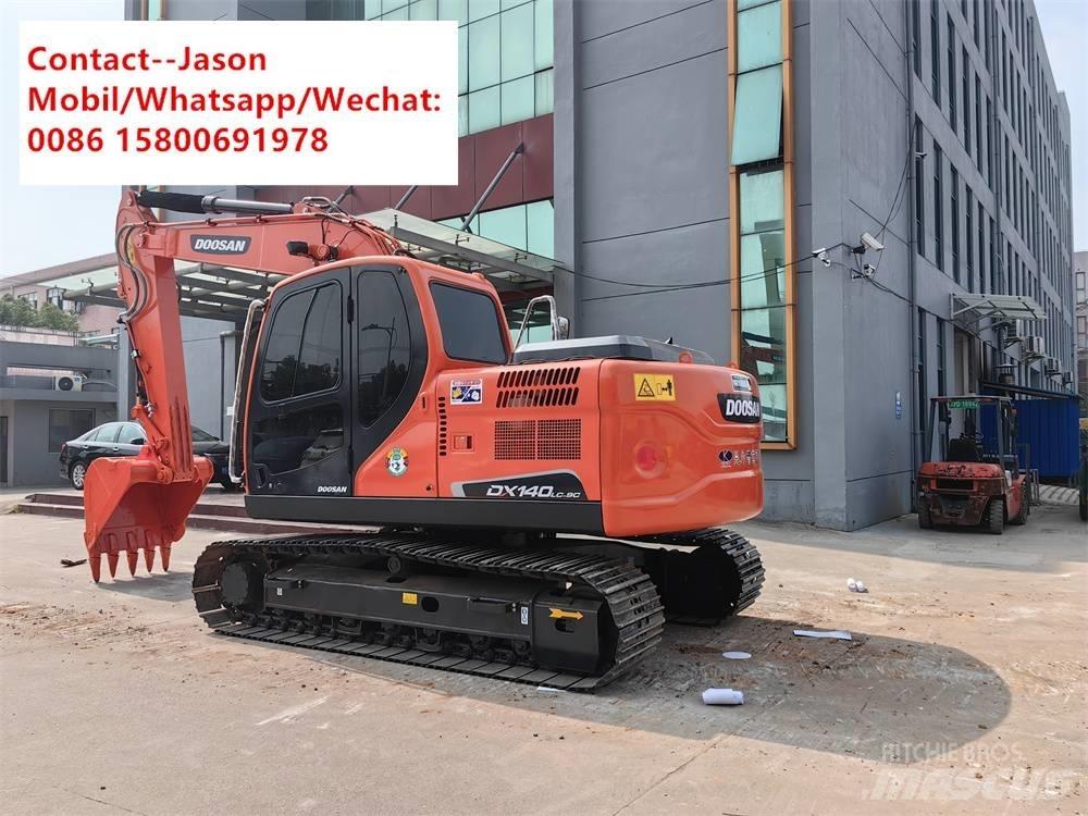 Doosan DX 140 LC Bandgrävare