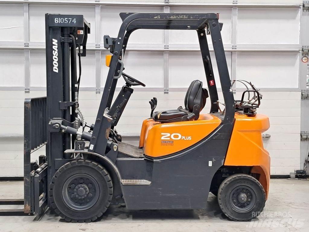 Doosan G20GP Gasolmotviktstruckar
