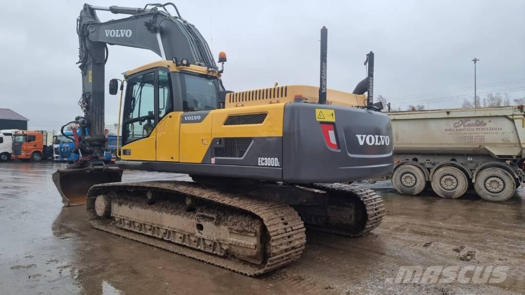 Volvo EC 300 D Bandgrävare