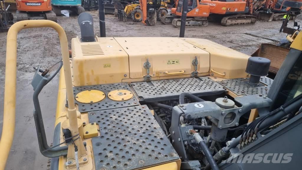 Volvo EC 300 D Bandgrävare