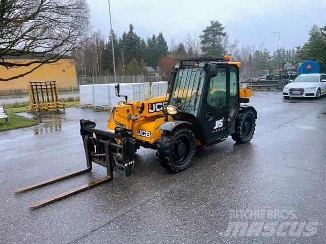 JCB 525-60T5 Teleskoplastare