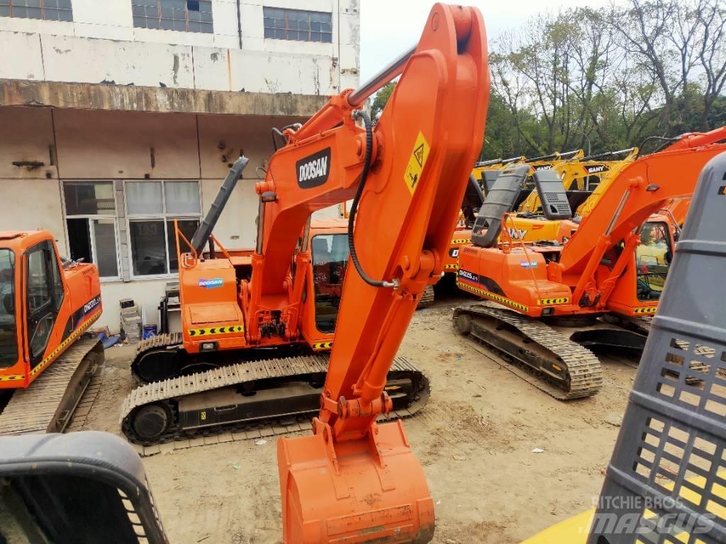 Doosan DH225LC-7 Bandgrävare