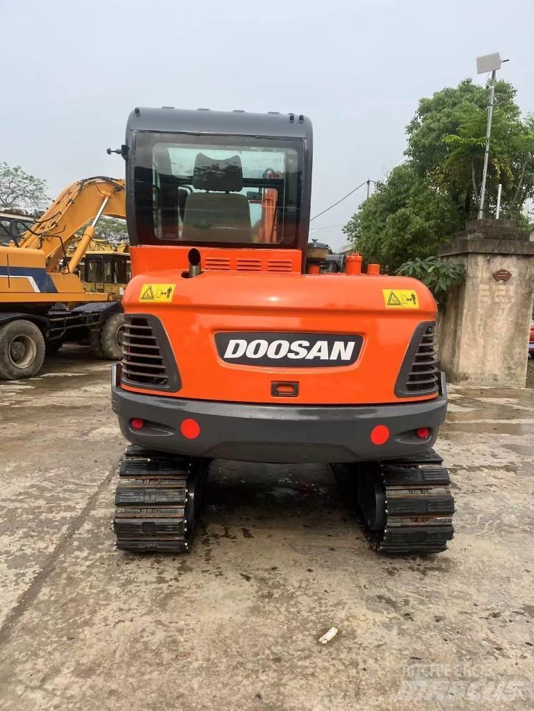 Doosan DX55-9C Minigrävare < 7t
