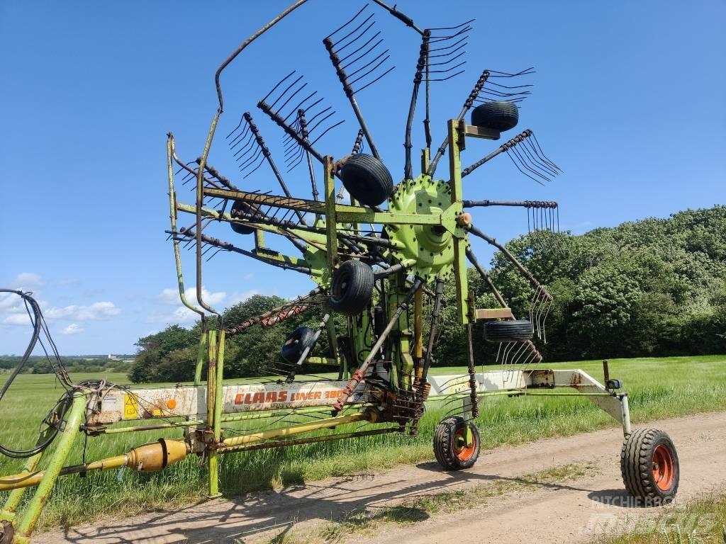 CLAAS 880 LIner Vändare och luftare