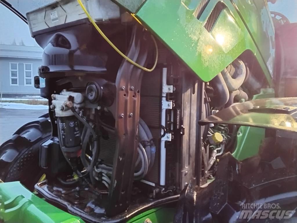 John Deere 6195 R Traktorer
