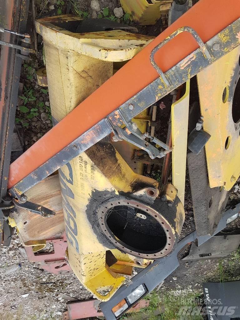 Bomag BW 184 AD Chassi och upphängning