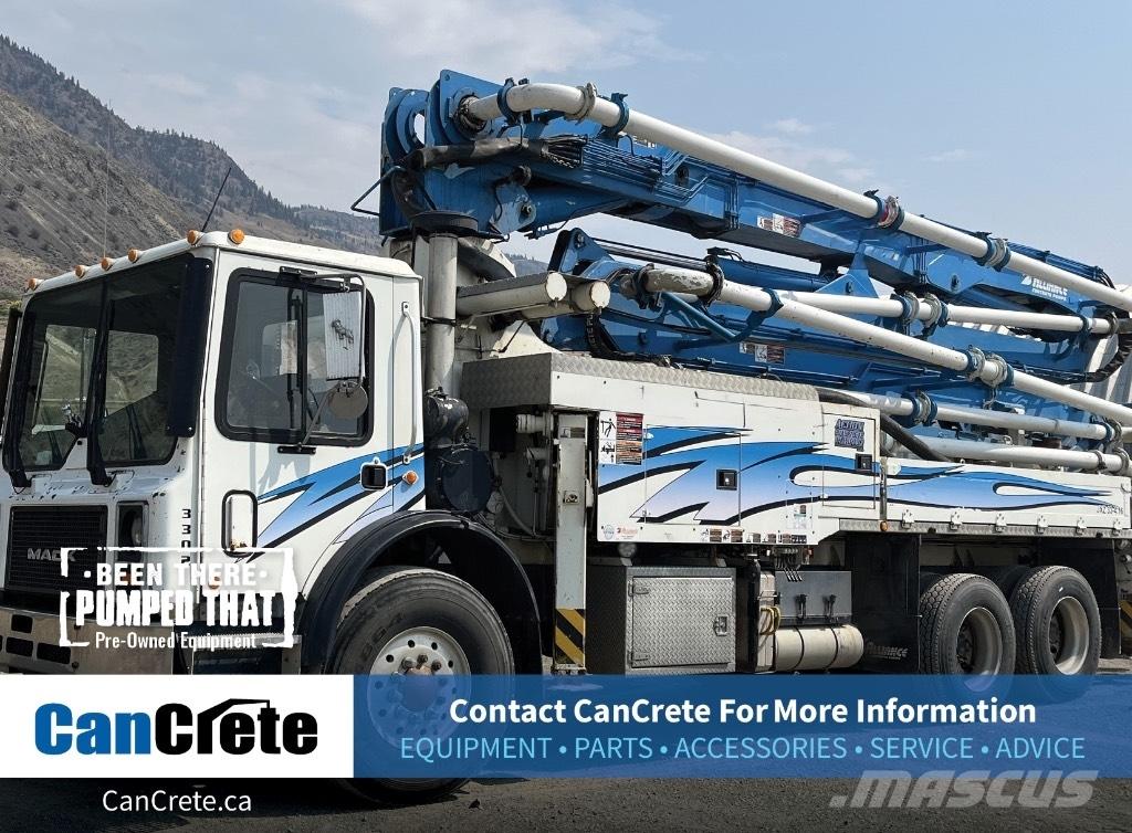 Alliance 33M (#1029) Lastbilar med betongpump