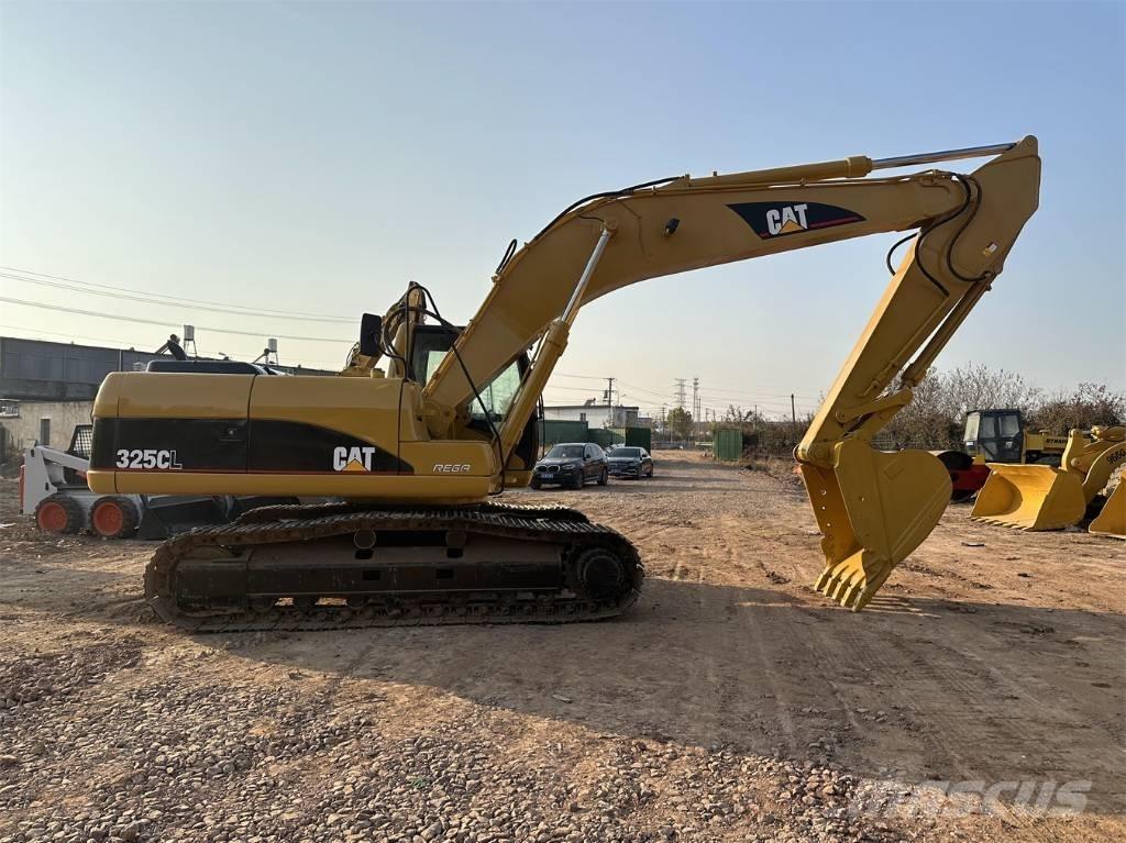 CAT 325C Bandgrävare