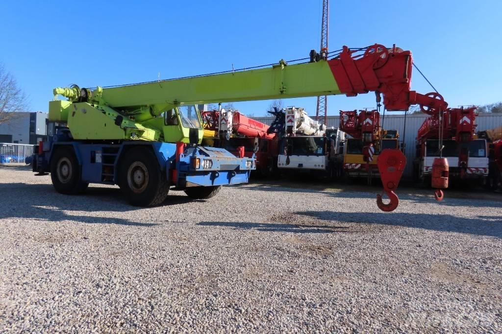Tadano TR 250 E Terrängkranar (Grov terräng)