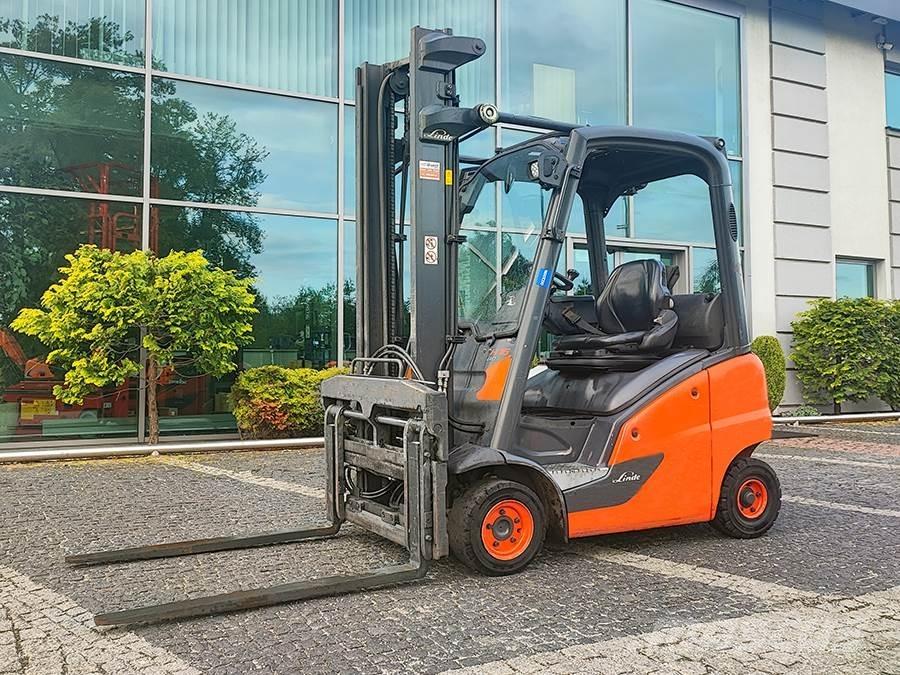 Linde H16T-01 Gasolmotviktstruckar