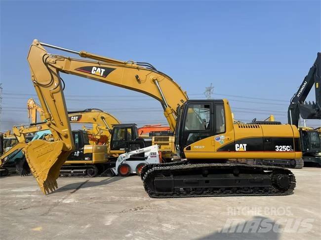 CAT 325 CL Bandgrävare