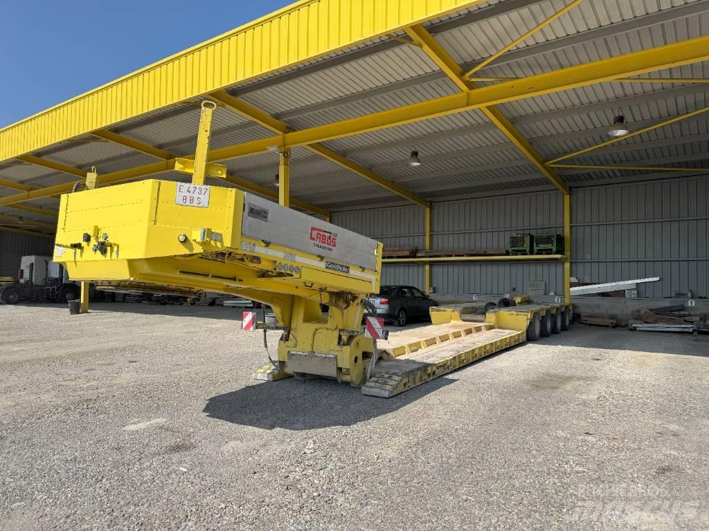 Goldhofer SSTZ-VH Låg lastande semi trailer