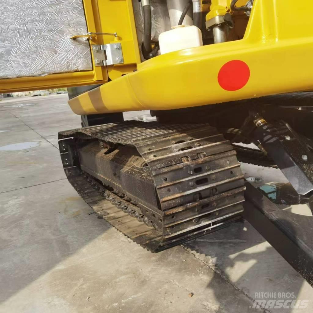 CAT 306E2 Minigrävare < 7t