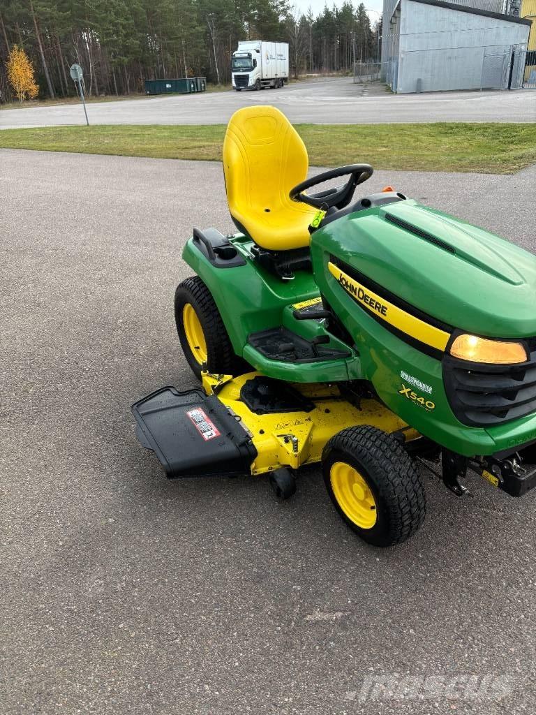 John Deere X 540 Åkgräsklippare
