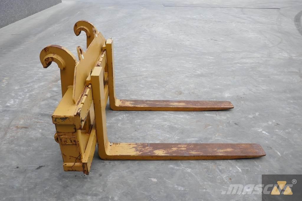 CAT 966/972 Forks Transport - Övriga