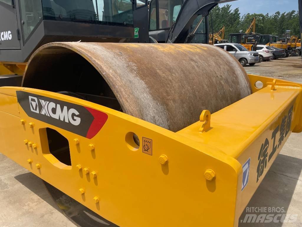 XCMG XS 223 J Envalsvältar