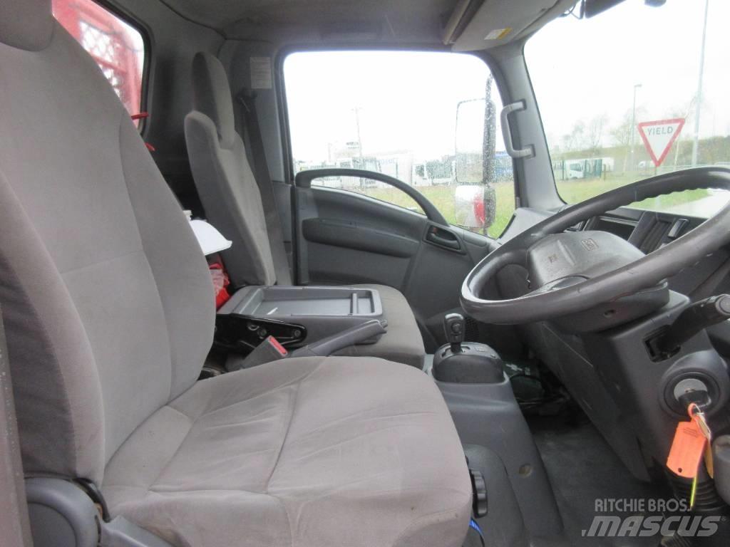 Isuzu N 75.190 Flak-/vinschlastbilar