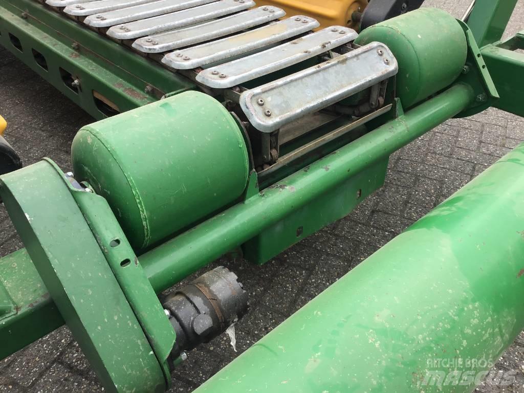 McHale 998 Inplastare