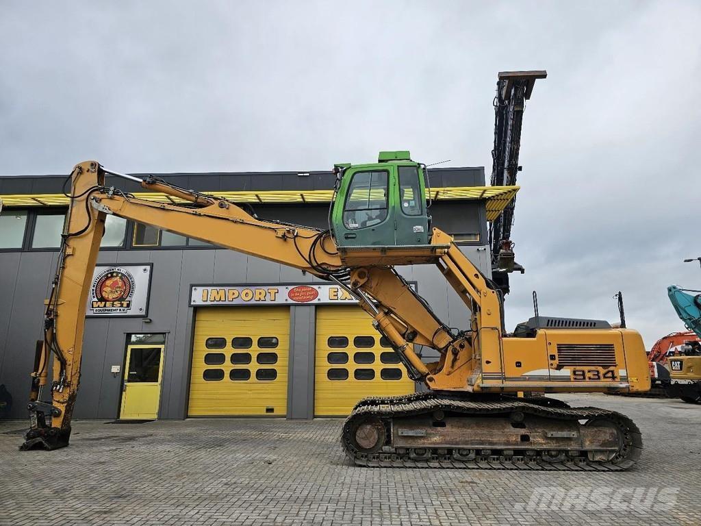 Liebherr R934C Bandgrävare