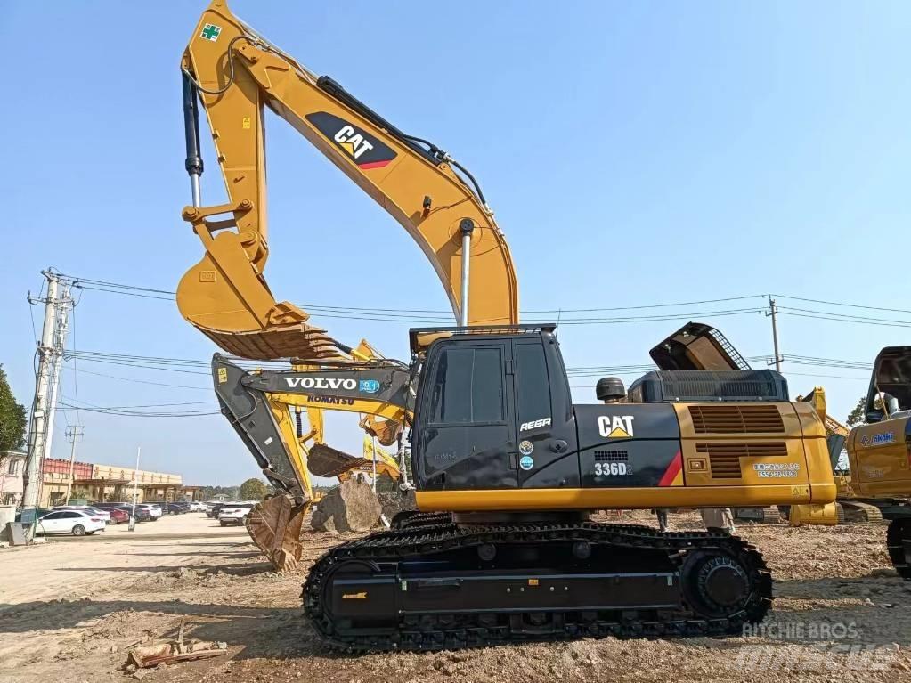 CAT 336 D2 Midigrävmaskiner 7t - 12t
