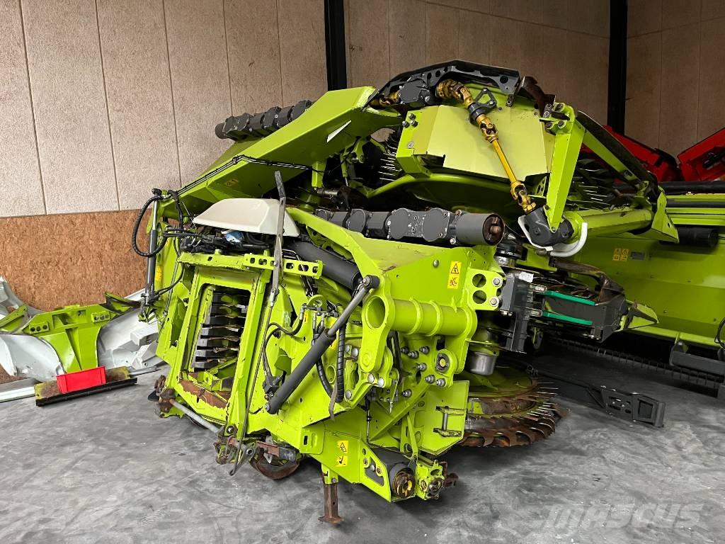 CLAAS Orbis 900 Skärbord
