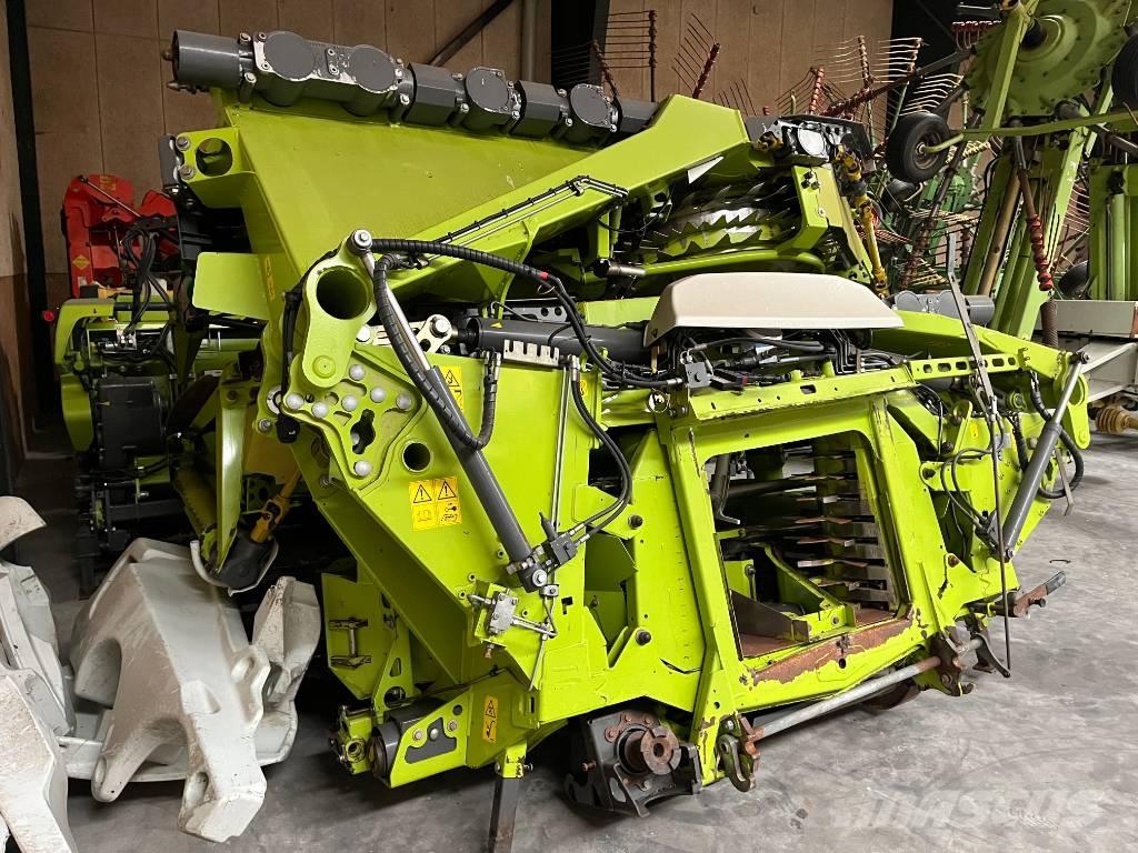 CLAAS Orbis 900 Skärbord