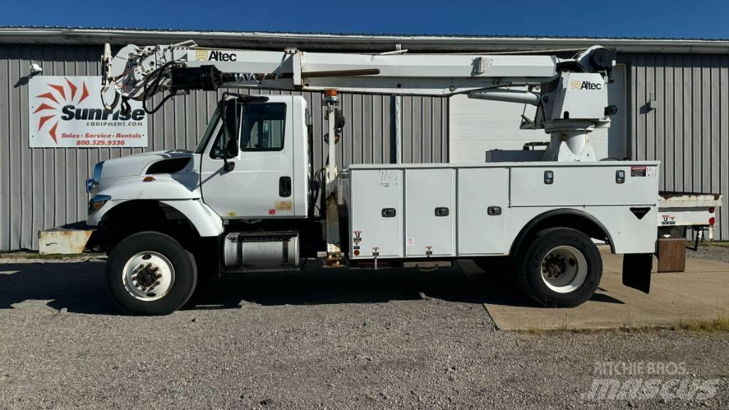 International 7300 Övriga bilar
