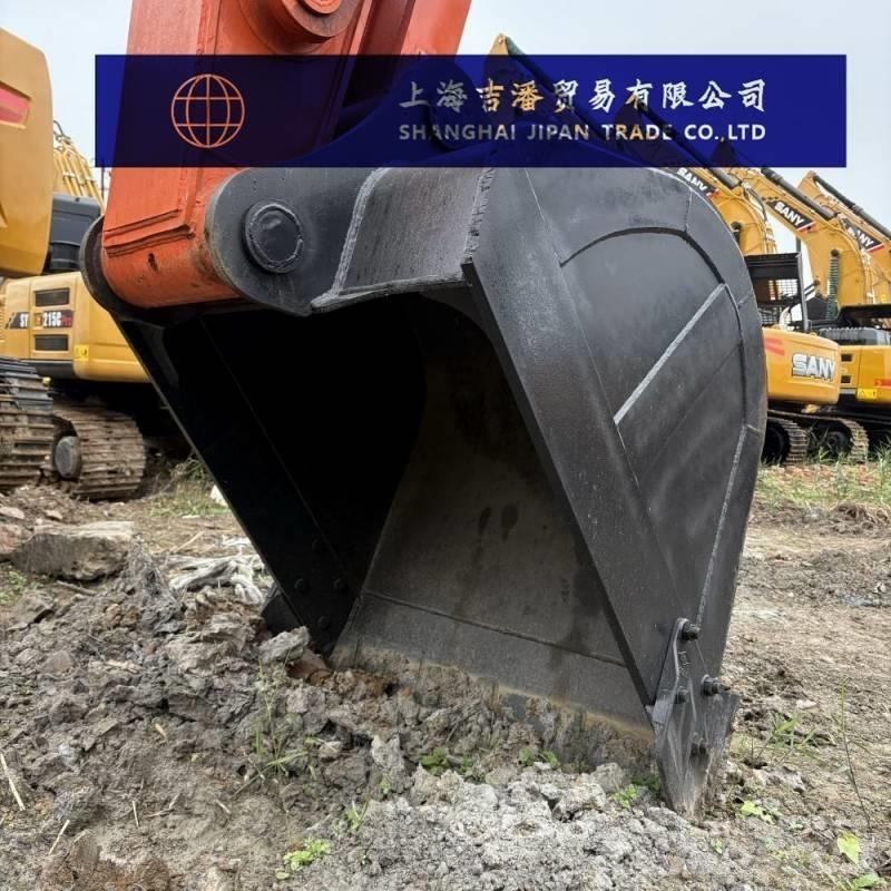 Hitachi ZX 210 Bandgrävare