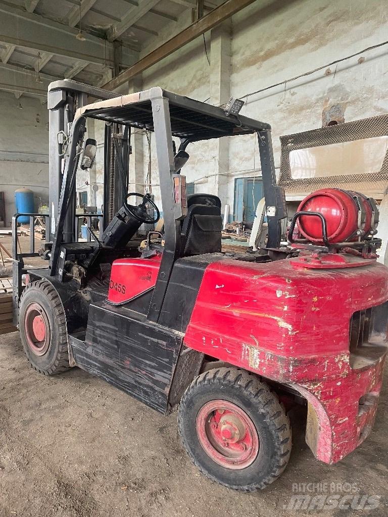 Doosan D 45 S-7 Materialhantering - Övriga