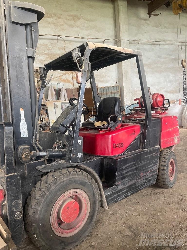 Doosan D 45 S-7 Materialhantering - Övriga