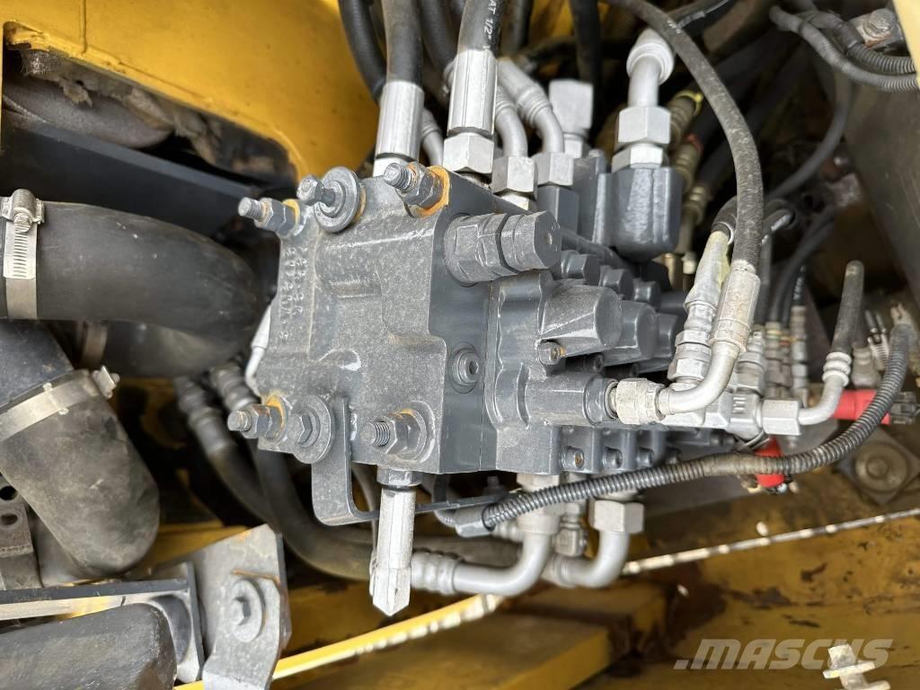 Komatsu PC78US Midigrävmaskiner 7t - 12t