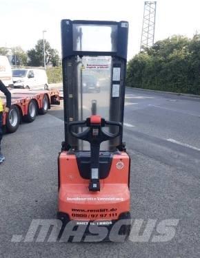 Toyota BT SWE 120 L Manuella pallstaplare