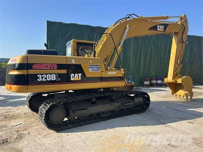 CAT 320 B Bandgrävare