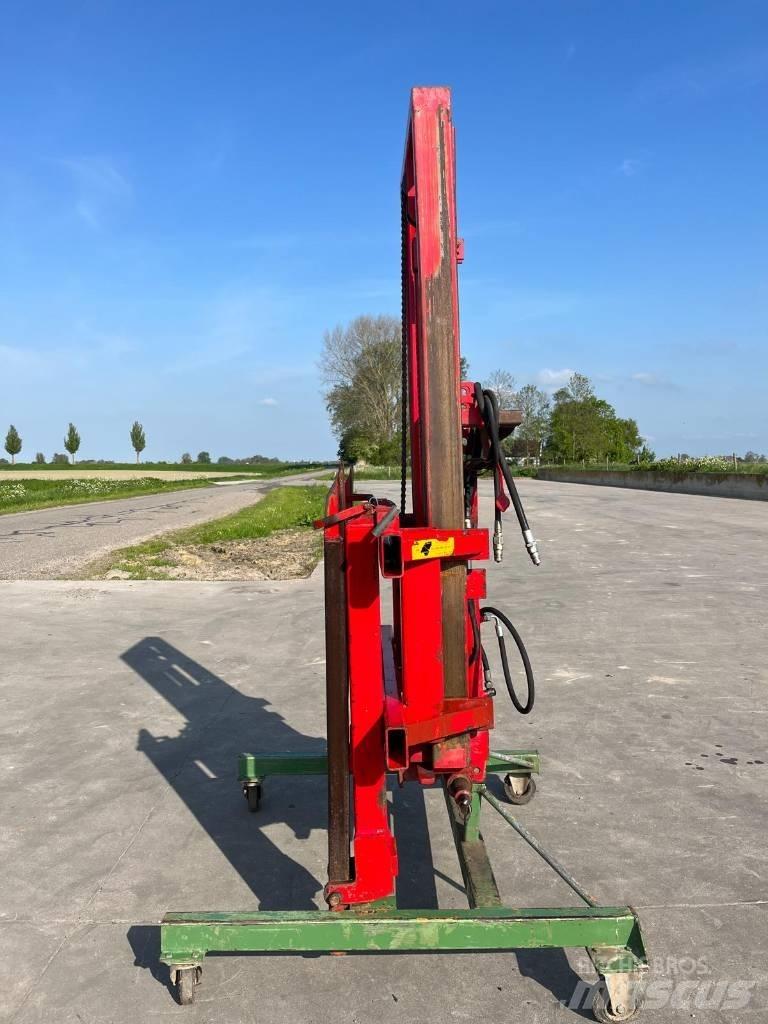 Wifo H1600/240 Frontlastare och grävare