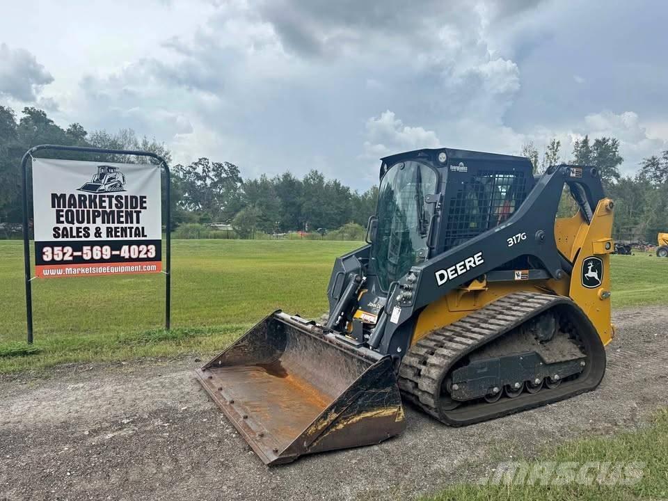 John Deere 317 Kompaktlastare