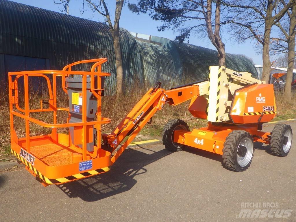 JLG 340AJ Bomliftar