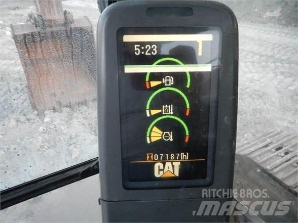 CAT 320D Bandgrävare