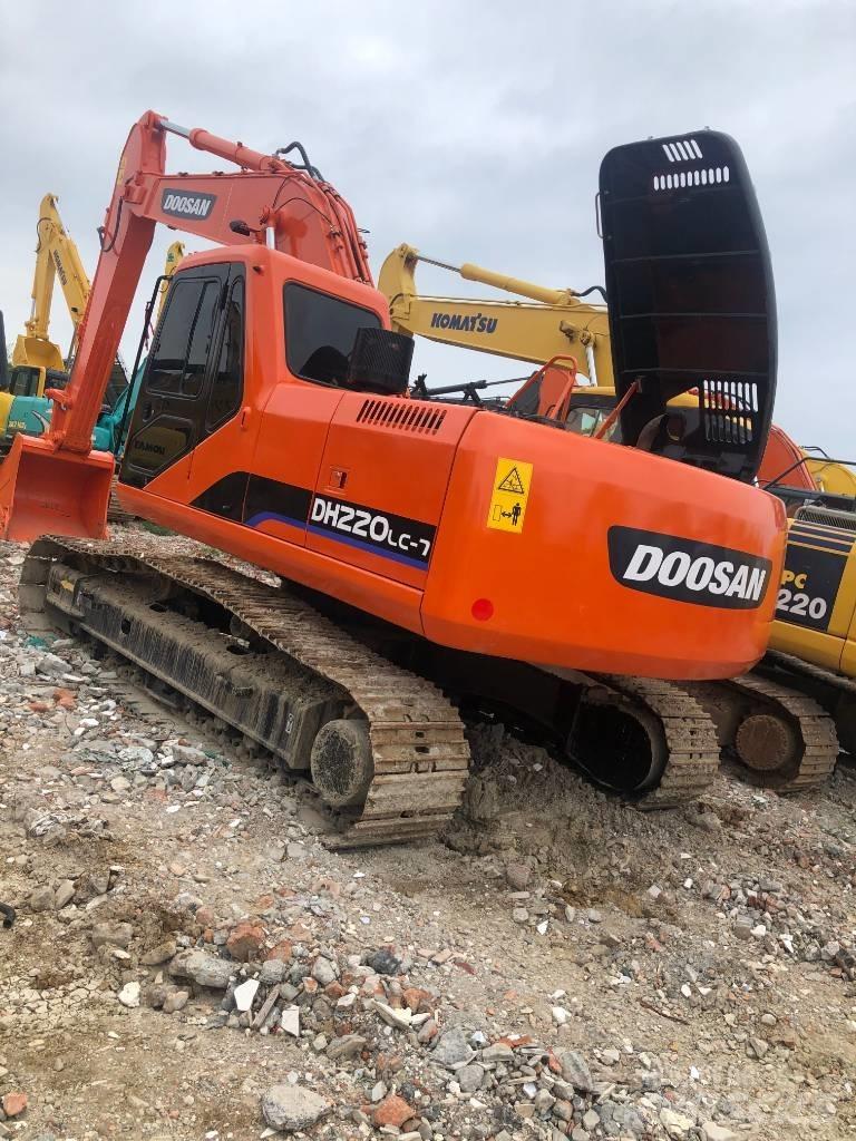 Doosan DH 220 LC-7 Bandgrävare