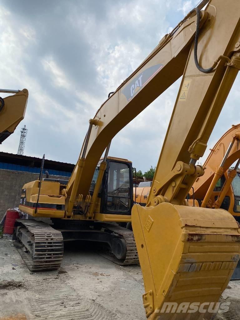 CAT 325 B Bandgrävare