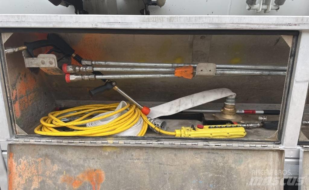 Vactor HXX PD Slamsugningsbil