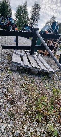  Ålø Rundbalspressar