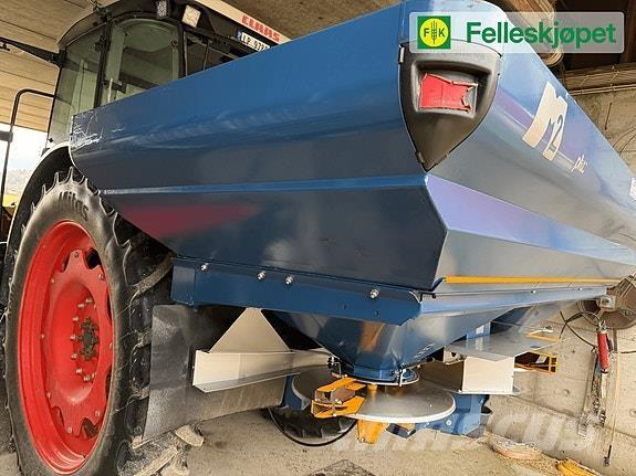 Bogballe M2 Mineralgödselspridare