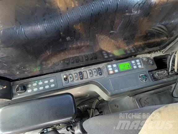 CAT 329EL Bandgrävare