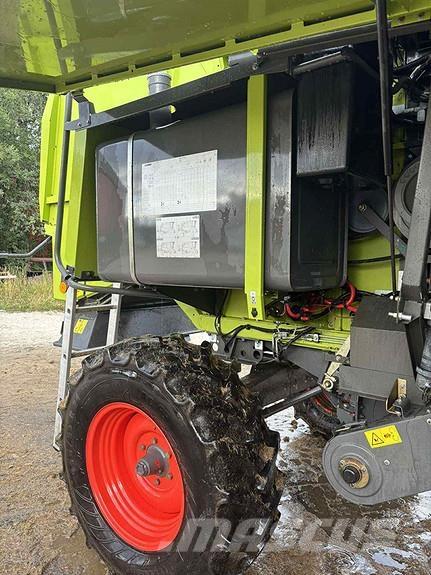 CLAAS Avero 240 Skördetröskor